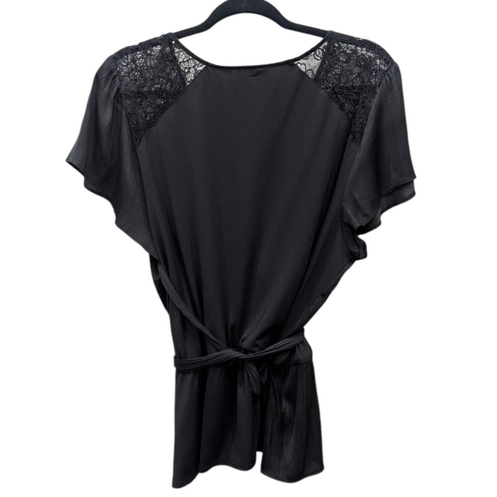 FORTUNE + IVY Birdie Faux Wrap Mixed Material Blouse - Picture 3 of 4